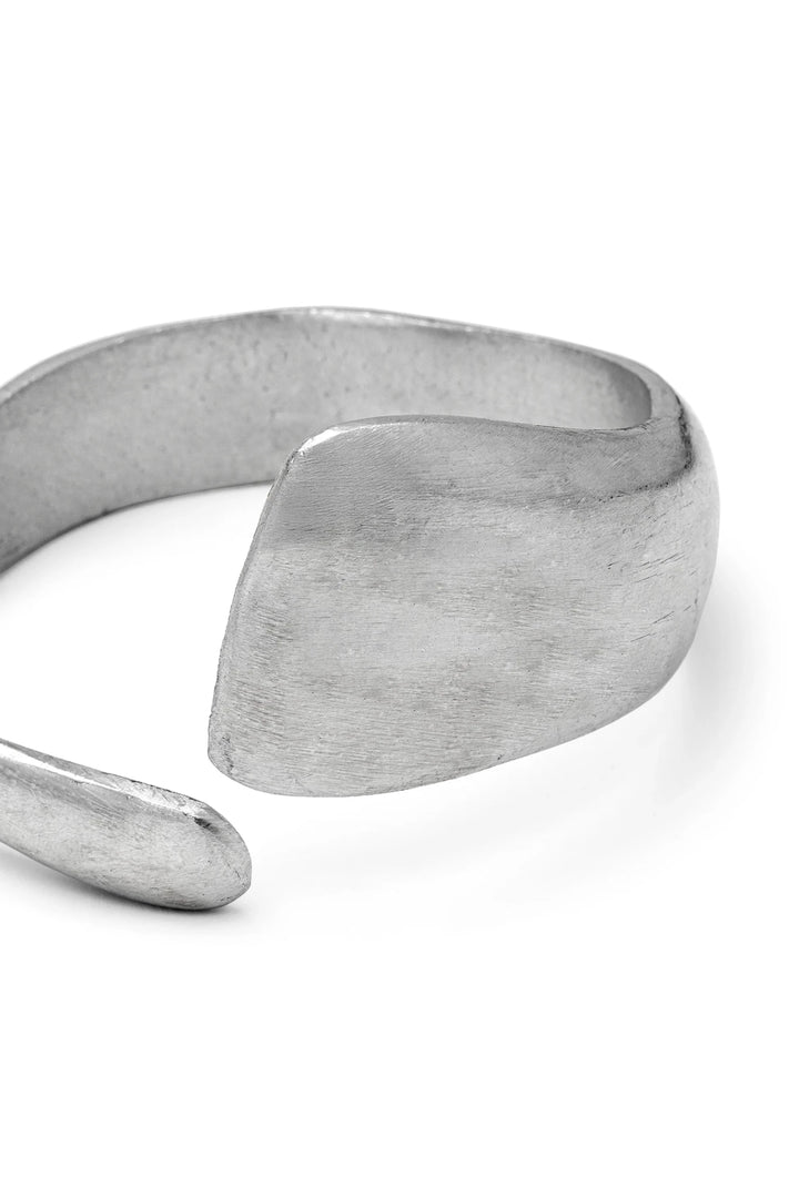 BRAZALETE RÍGIDO ABIERTO AL00188Zoé Del Mar