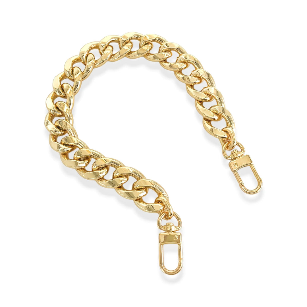 Cadena de teléfonos de aceraZoé Del Mar
