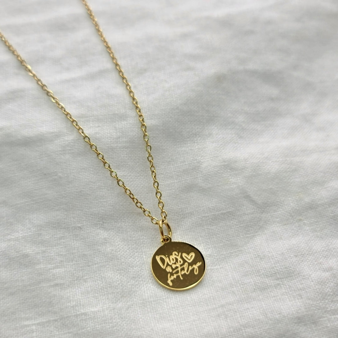 DIOS ES MI FORTALEZACOLLARZoé Del Mar