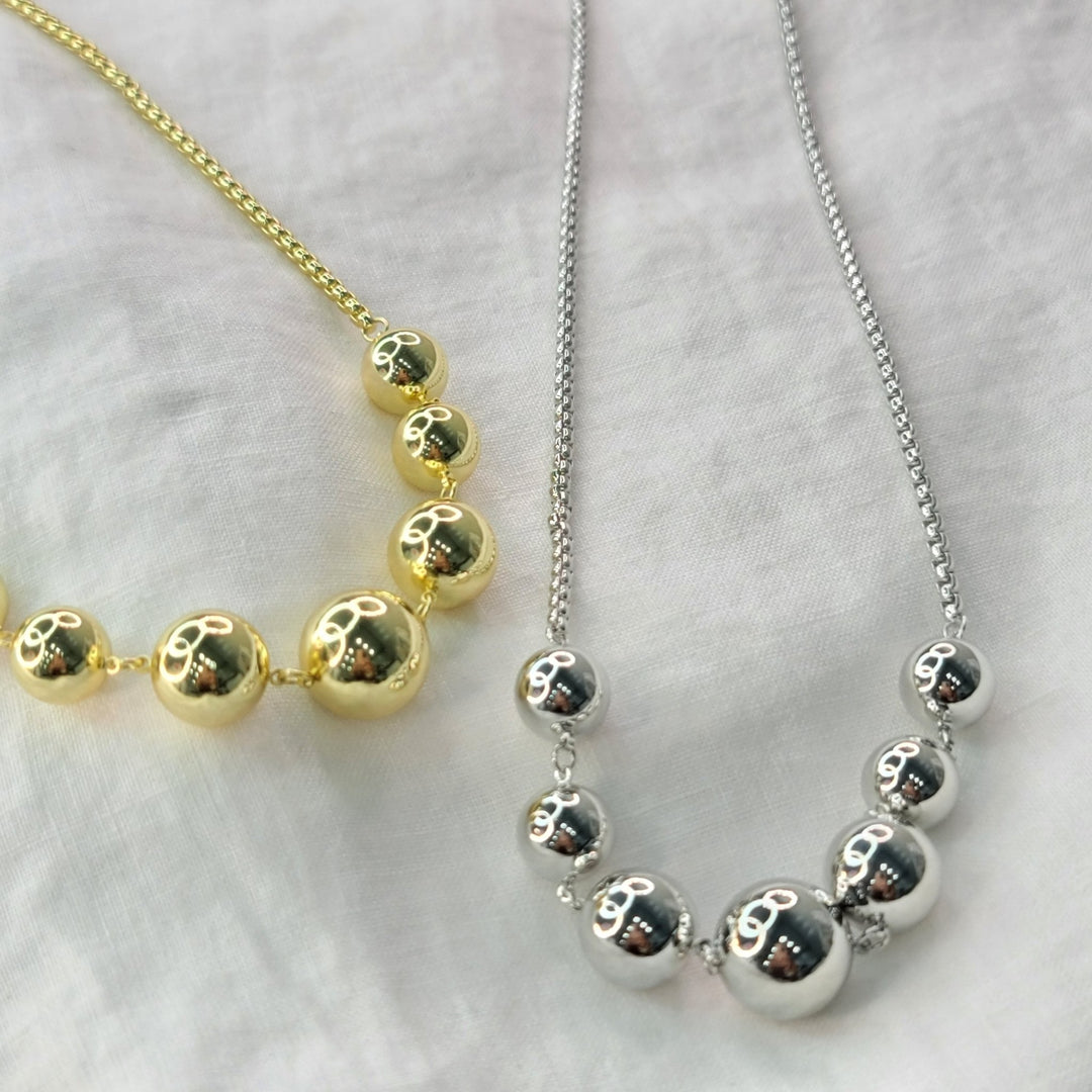 ESFERAANILLOSZoé Del Mar