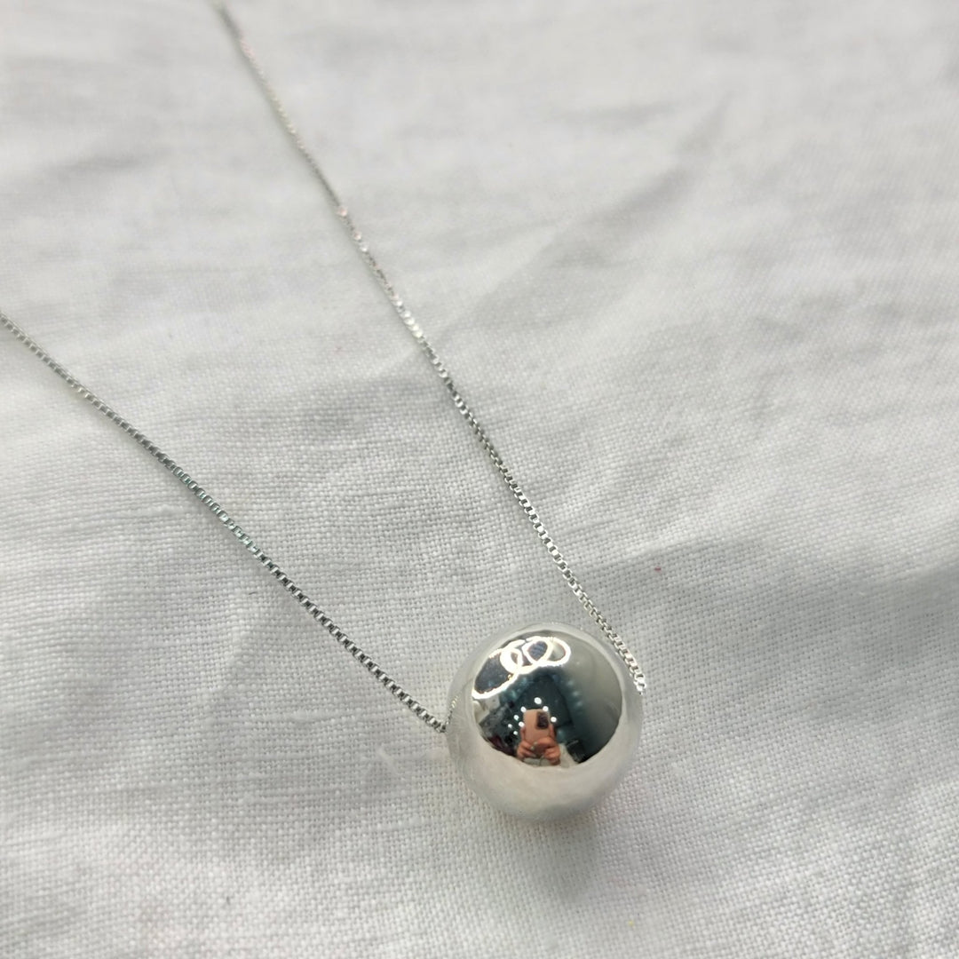 ESFERACOLLARZoé Del Mar