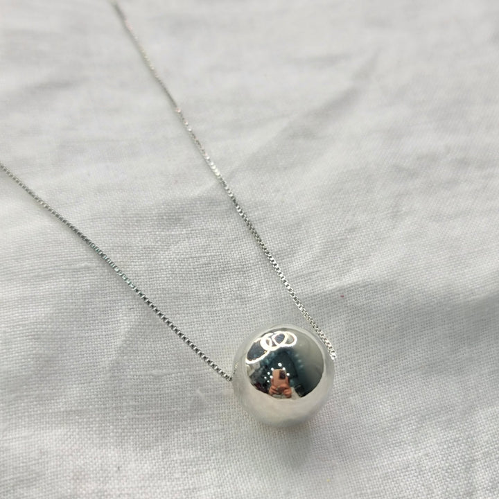 ESFERACOLLARZoé Del Mar