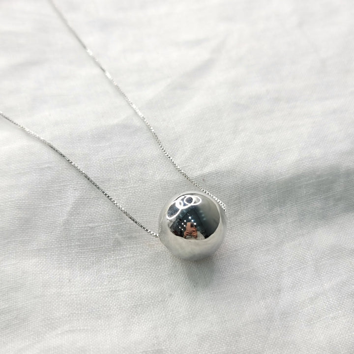 ESFERACOLLARZoé Del Mar