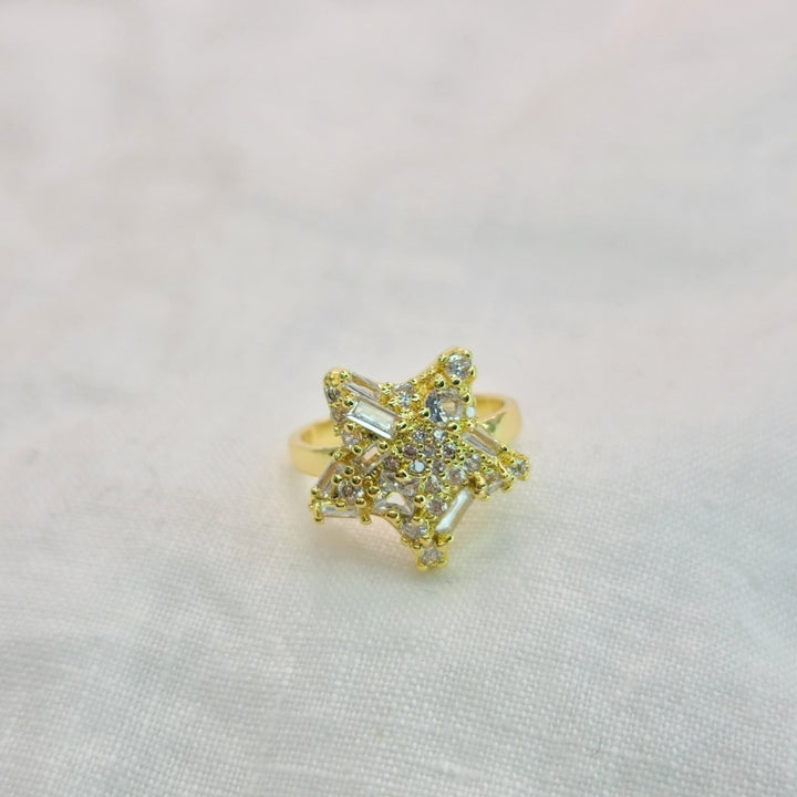 ESTRELLAANILLOSZoé Del Mar