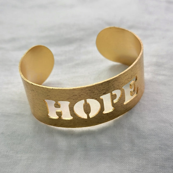 FÉ, ESPERANZA, AMORZoé Del Mar