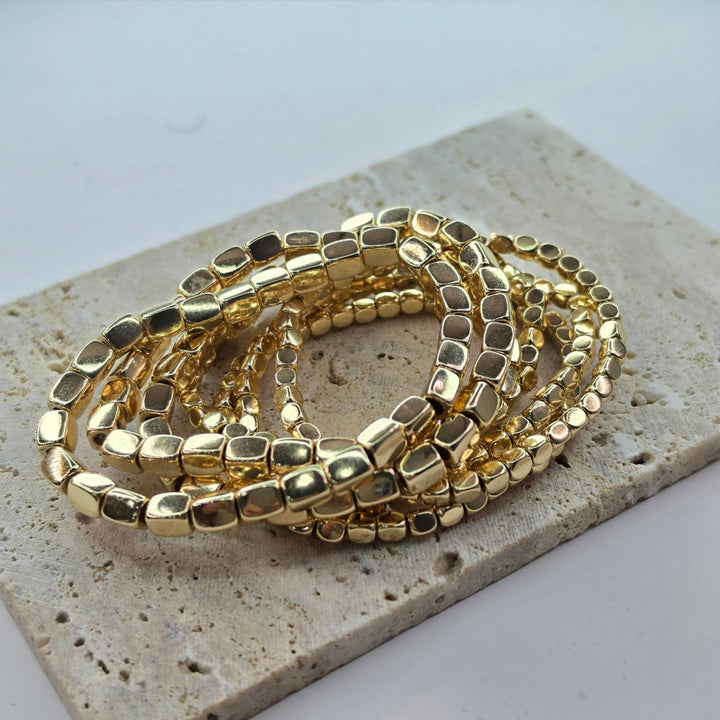 GOLDEN CUBESZoé Del Mar