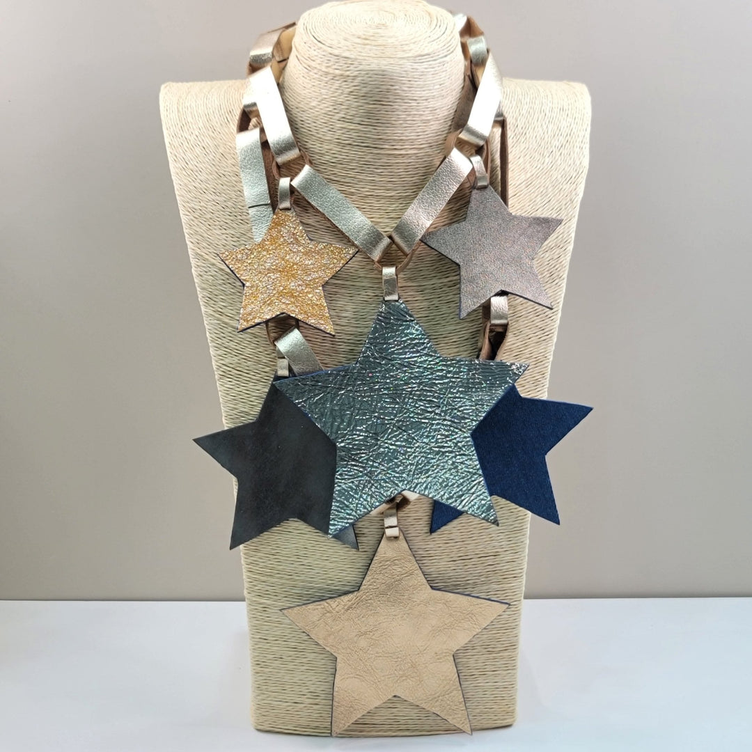 LOVE ESTRELLAZoé Del Mar