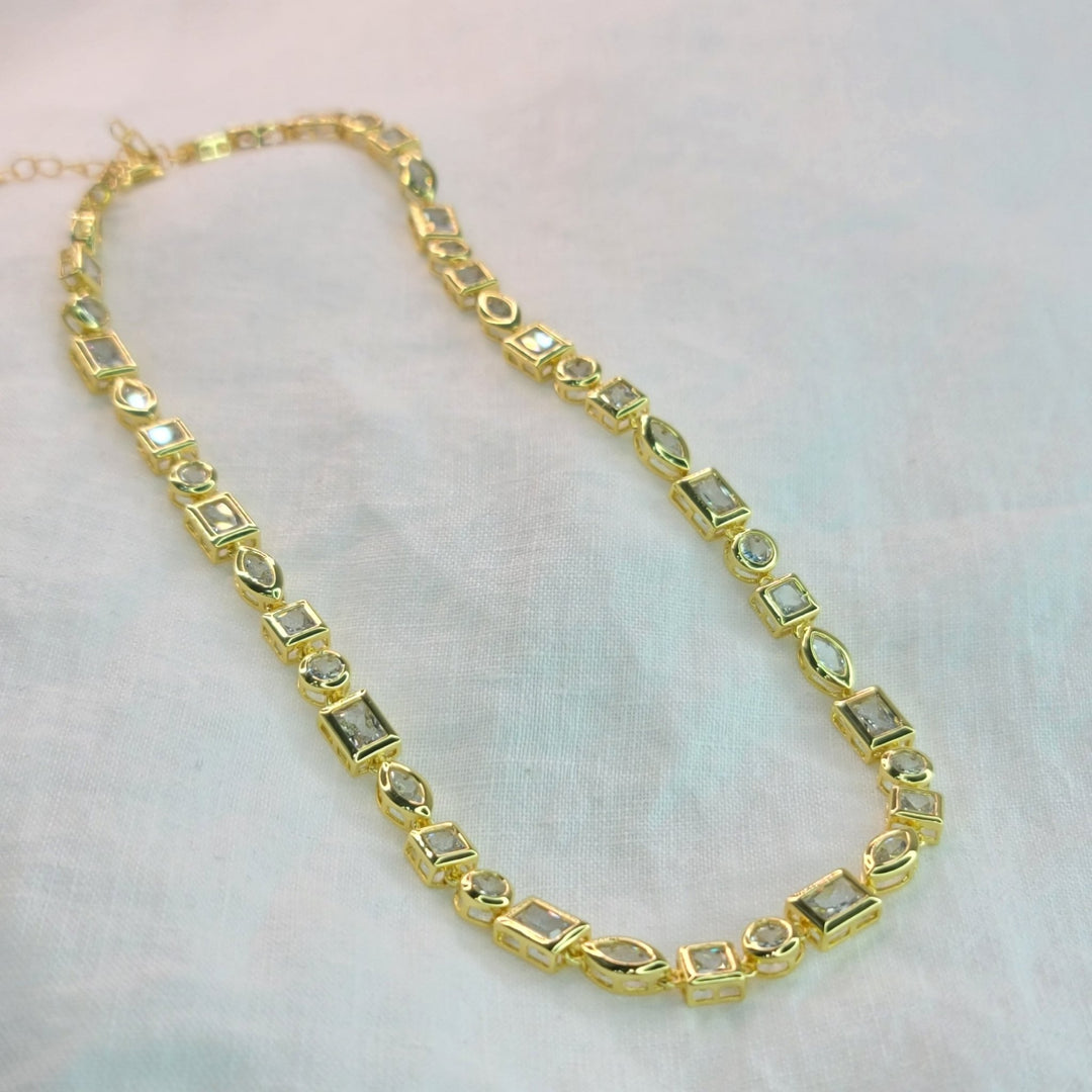 SANDRACOLLARZoé Del Mar