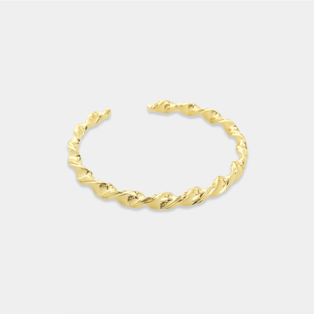 TWISTED CUFFPULSERAZoé Del Mar